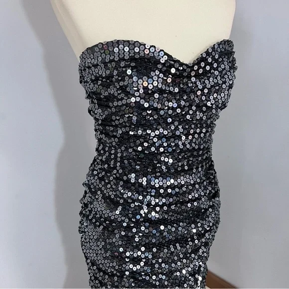 Vintage Tadashi silver fit and flare sweetheart 80s retro cocktail dress bodycon - Picture 3 of 11
